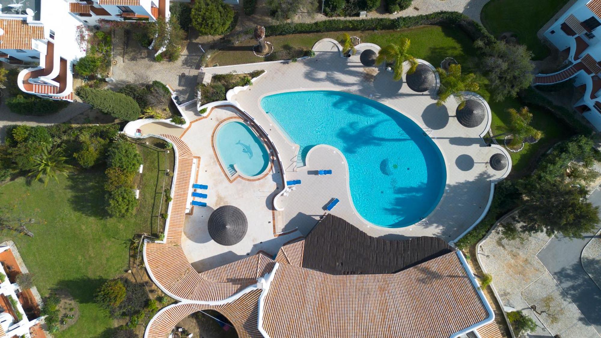 Seacoast Retreat With Pool And Beach Access By Drago Rentals Albufeira Exteriör bild